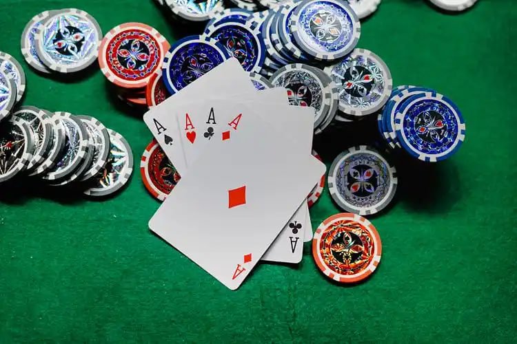 Filipino player browsing jili3 casino games on a mobile phone